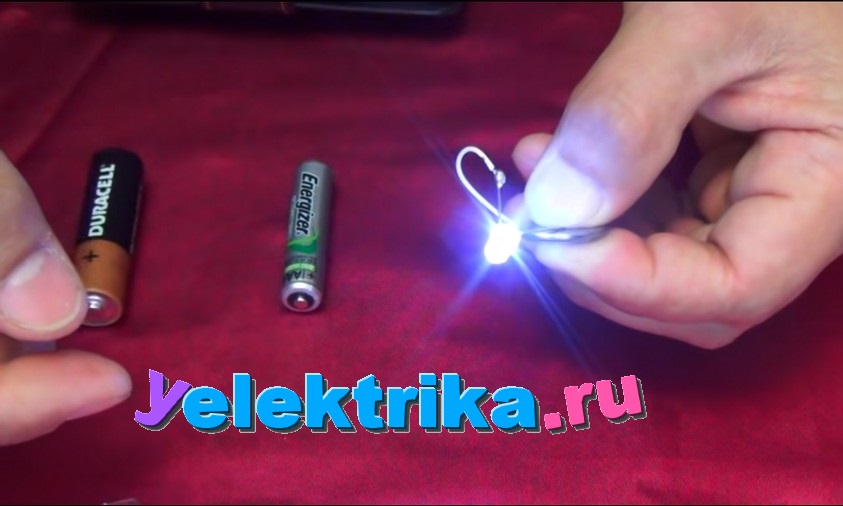 Подключение светодиода к батарейке таблетке через провода